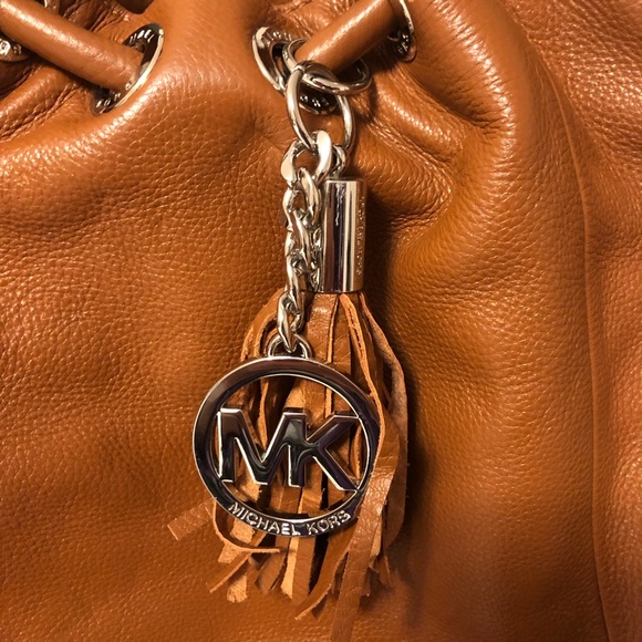 ⭐️Michael Kors Handbag - Picture 2 of 10